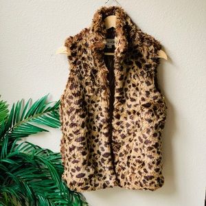 Faux fur cheetah vest!